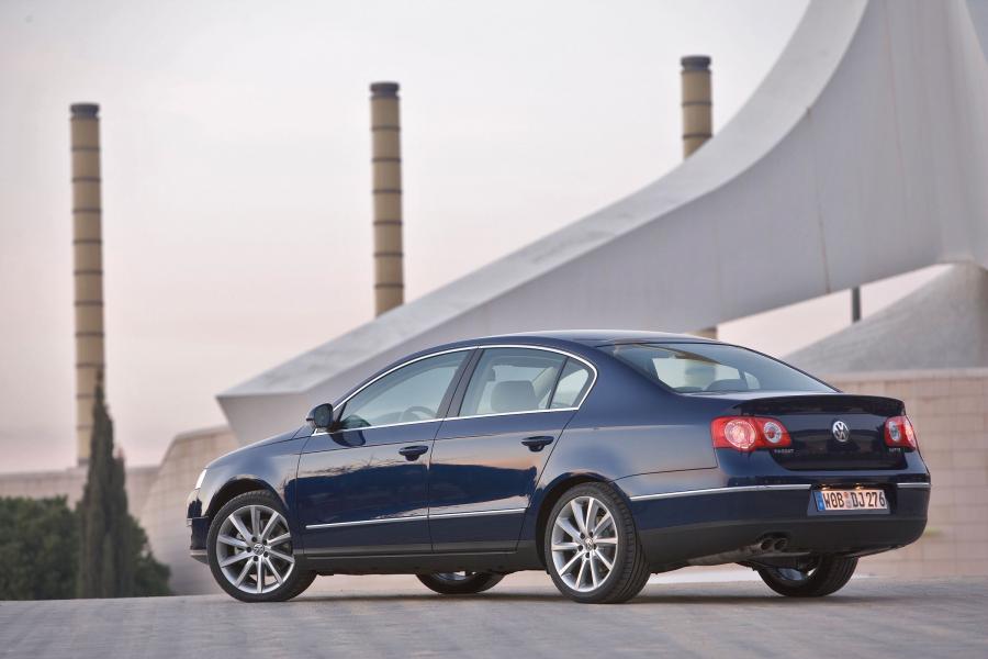  Volkswagen Passat 2005 года  (фото 58 из 161)